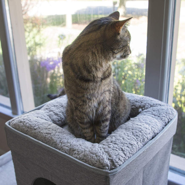 Kitty City Large Cat Bed, Stackable Cat Cube, Washable Bed, Indoor Cat House\/Cat Condo